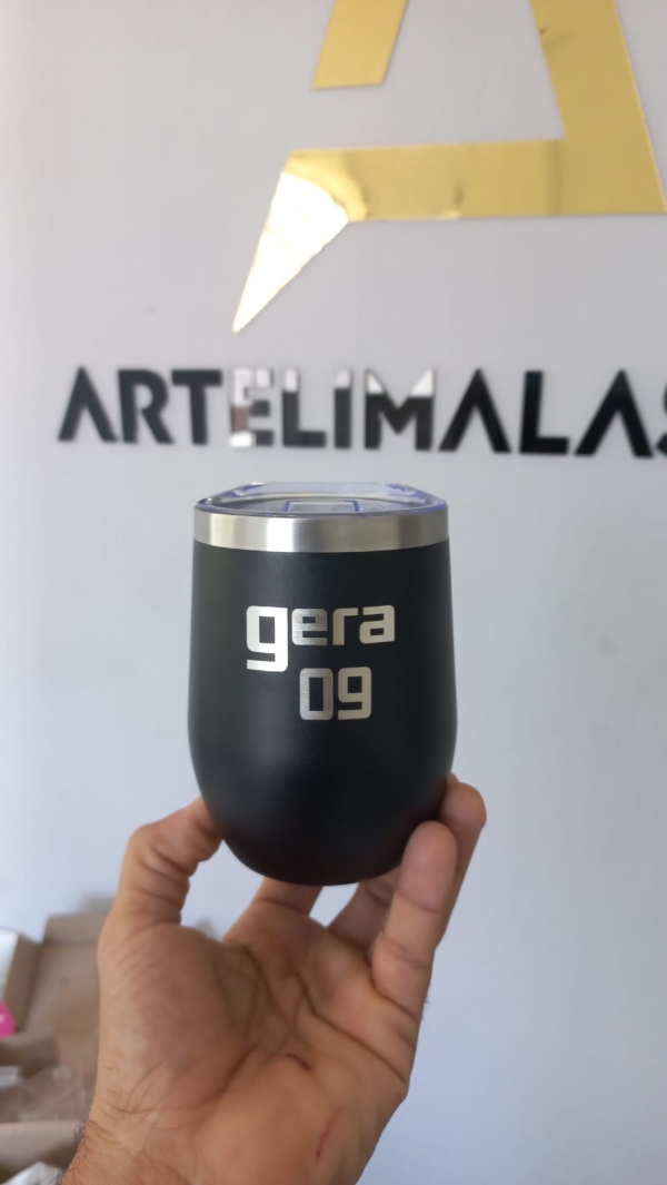 Copo Térmico Ovo/Cuia Com Tampa  350 ml