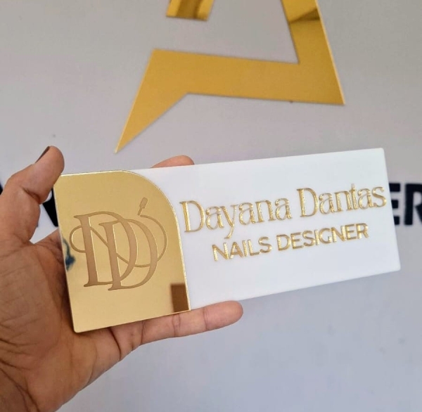 Placa de Identificação